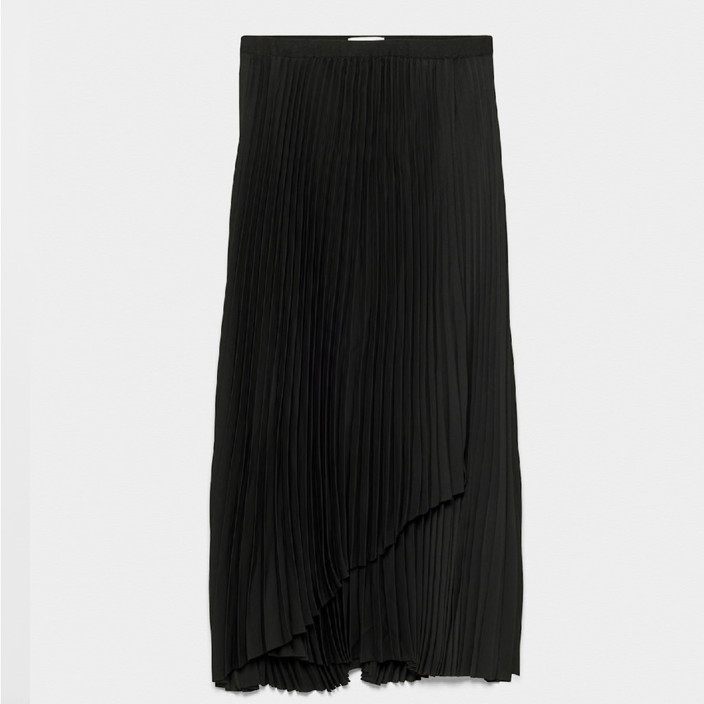 Babaton Aritzia black Ladder skirt small BNWT